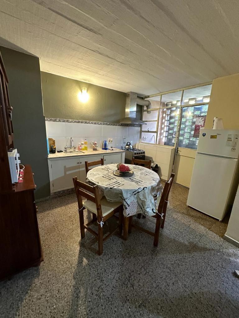 Leohome Melo Εξωτερικό φωτογραφία